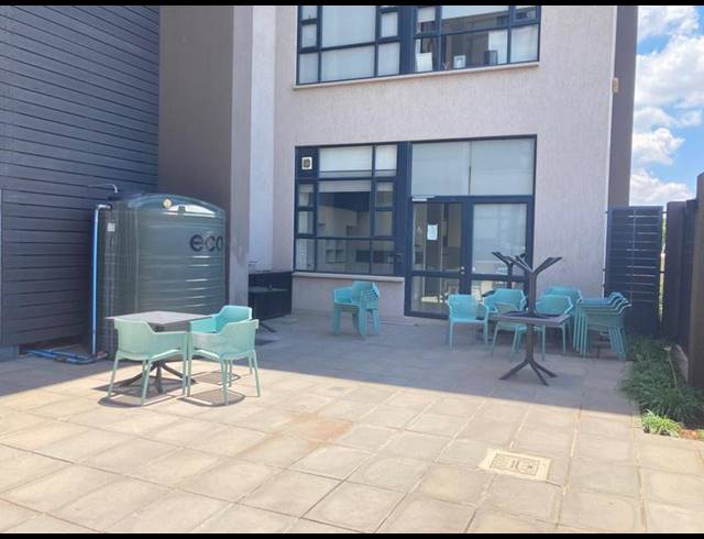 BUSINESS PROPERTY TO RENT IN BOKSBURG EAST